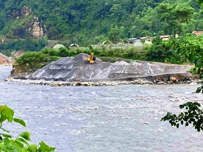 कालीगण्डकी नदीबाट अवैध उत्खनन गरिएको बालुवा जफत, कारवाहीका लागि पठाईयो 